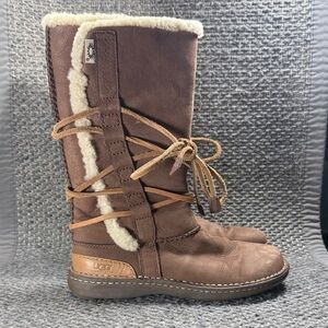 UGG Chestnut Shearling Tall Boots Lace Up Women’s 7 Cozy Snowboot
